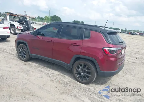2022 Jeep Compass Altitude Fwd from USA, damaged, VIN 3C4NJCBB2NT210970